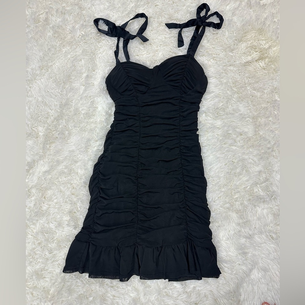 Elegant Black Ruched Dress